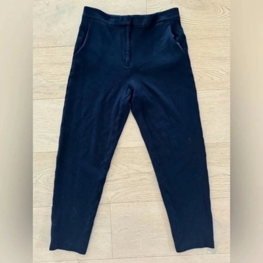 ST. JOHN ankle cut wool pant size 6